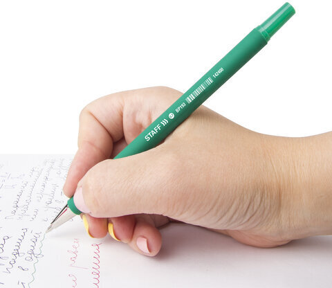Ручка шариковая STAFF "EVERYDAY" BP-193, ЗЕЛЕНАЯ, корпус прорезиненный зеленый, узел 0,7 мм, линия письма 0,35 мм, 142400