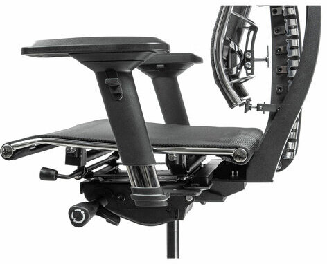 Кресло МЕТТА "YOGA" Y 4DF B2-5D, адаптивная спинка, 3D-подголовник, сверхпрочная сетка, черное