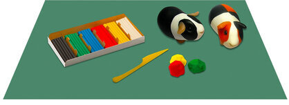 Набор для уроков труда ПИФАГОР: клеёнка ПВХ зеленая, 69х40 см, нарукавники красные, 227059