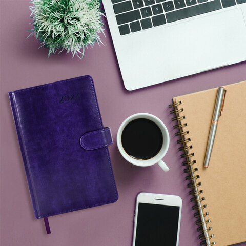 Ежедневник датированный 2024 А5 138x213 мм BRAUBERG "Legend", застёжка, под кожу, фиолетовый, 114864