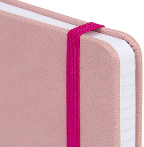 Блокнот А5 135x212мм BRAUBERG "Soft touch" под кожу, резинка, держатель, 80л клетка, красный, 117147