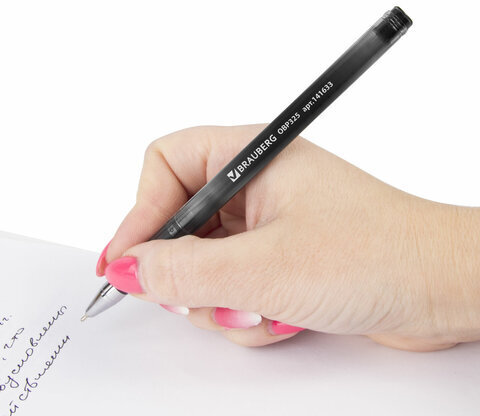 Ручка шариковая масляная BRAUBERG "Profi-Oil", ЧЕРНАЯ, корпус с печатью, узел 0,7 мм, линия письма 0,35 мм, 141633