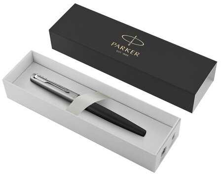 Ручка перьевая PARKER "Jotter Bond Street Black CT", копус черный, детали из нержавеющей стали, синяя, 2030947