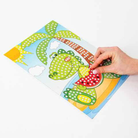 Набор для творчества "Сверкающая мозаика из мягкого пластика", "Крокодил", 21х29 см, ЮНЛАНДИЯ, 662366