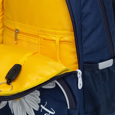 Рюкзак GRIZZLY школьный, анатомическая спинка, 2 отделения, для девочек, "CAMOMILE", 40х27х20 см, RG-260-2/1