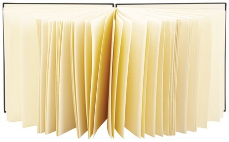 Скетчбук, слоновая кость 140 г/м2 200х200 мм, 80 л., КОЖЗАМ, гребень, BRAUBERG ART CLASSIC, черный, 116476