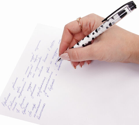 Ручка шариковая масляная с грипом BRAUBERG BLACK&WHITE Coffee, СИНЯЯ, игольчатый узел 0,7 мм, линия письма 0,35 мм, 142957, OBP321