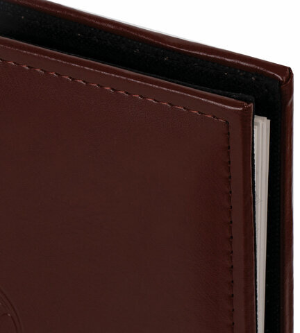 Фотоальбом BRAUBERG "Alpha" 20 магнитных листов, 23х28 см, под гладкую кожу, коричневый, 391179