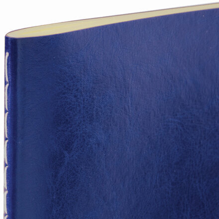 Тетрадь 48 л. в клетку обложка гладкий кожзам, сшивка, A5 (147х210мм), ТЕМНО-СИНИЙ, BRAUBERG VIVA, 403889