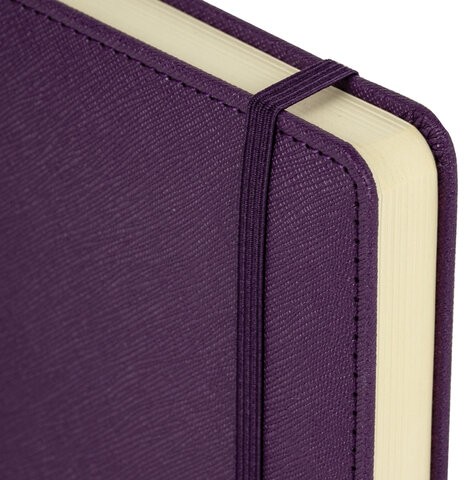 Ежедневник недатированный А5 138х213 мм, BRAUBERG "Base", под кожу, 160 л., фиолетовый, 116256