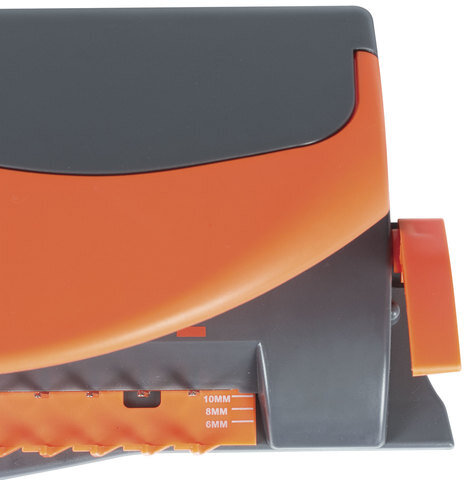 Переплетная машина для пластиковой пружины BRAUBERG BM-4, + ДЫРОКОЛ на 4 отверстия, пробивает 4 л., сшивает до 50 л., 531585