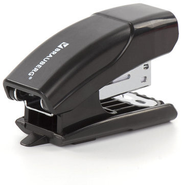 Степлер №24/6, 26/6 МИНИ BRAUBERG "Black Jack", до 18 листов, антистеплер, черный, 227762