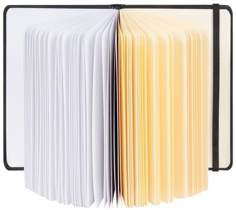 Скетчбук, слоновая кость+белая 140 г/м2, 130х210 мм, 80 л., КОЖЗАМ, резинка, BRAUBERG ART CLASSIC, черный, 116873