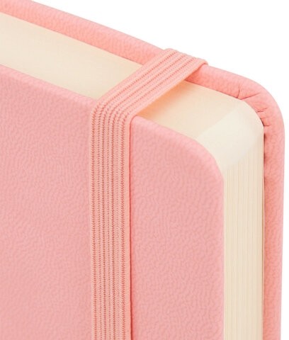 Скетчбук, слоновая кость 140 г/м2 90х140 мм, 80 л., КОЖЗАМ, резинка, BRAUBERG ART CLASSIC, пастель розовый, 116874