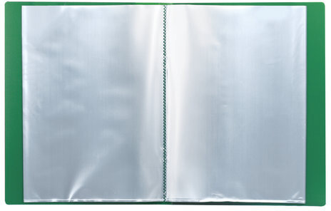 Папка 30 вкладышей BRAUBERG стандарт, зеленая, 0,6 мм, 221597