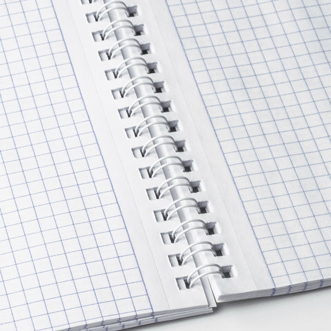 Блокнот А5 (146х205 мм) 60 л., гребень, перфорация на отрыв, лакированный, BRAUBERG, "Серебро", 111273