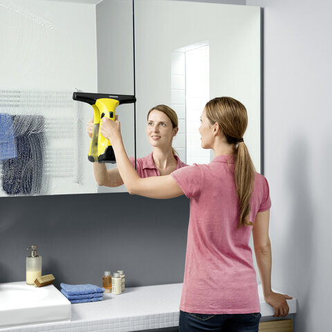 Стеклоочиститель аккумуляторный KARCHER WV 2 Plus, время работы 35 мин, желтый, 1.633-490.0