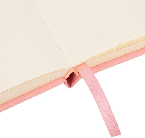 Скетчбук, слоновая кость 140 г/м2 200х200 мм, 80 л., КОЖЗАМ, резинка, BRAUBERG ART CLASSIC, пастель розовый, 116880