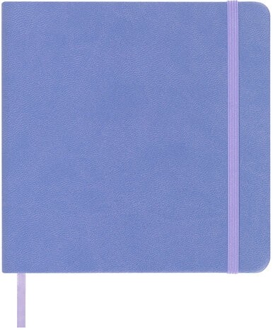 Скетчбук, слоновая кость 140 г/м2 200х200 мм, 80 л., КОЖЗАМ, резинка, BRAUBERG ART CLASSIC, пастель сиреневый, 116881