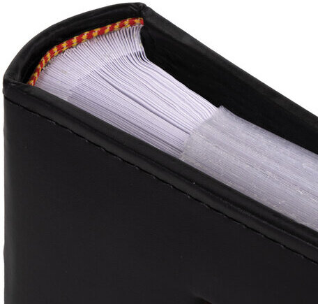 Фотоальбом BRAUBERG "Autumn" на 200 фото 10х15 см, под кожу, бумажные страницы, бокс, черный, 391191