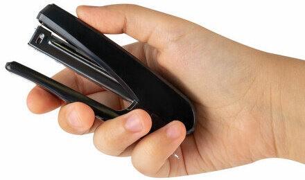 Степлер №10 BRAUBERG "Standard", до 20 листов, черный, 272754