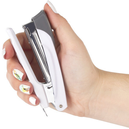 Степлер №10 металлический BRAUBERG "Universal+", до 12 листов, с антистеплером, белый, 227778