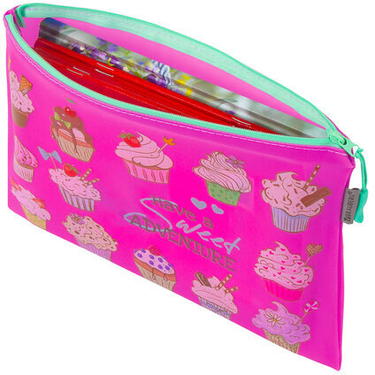 Папка для тетрадей A5 BRAUBERG, мягкий, водонепроницаемая молния, "Cupcakes", 25х20 см, 229260