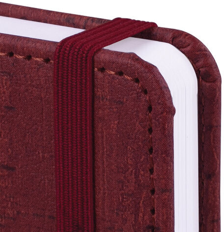 Ежедневник датированный 2024 МАЛЫЙ ФОРМАТ 100х150 мм А6, BRAUBERG "Wood", под кожу, бордовый, 114797