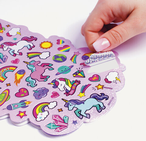 Альбом со сверкающими наклейками "Единороги", 4 листа, более 250 шт., склейка, ЮНЛАНДИЯ, 662698