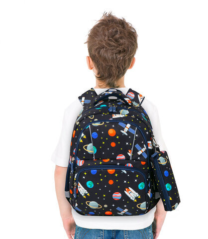 Рюкзак BRAUBERG KIDS SET, с пеналом в комплекте, 2 отделения, "Space infinity", 37x28x16 см, 272099