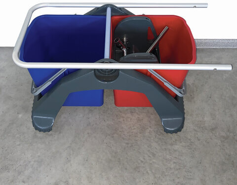 Тележка уборочная BRABIX, 2 съемных ведра 30 л, механический отжим, пластиковый каркас, фиксирующаяся ручка, 606661