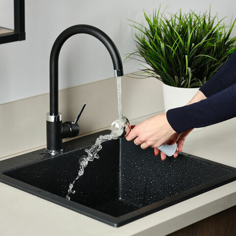 Блендер погружной SCARLETT SC-HB42F84, 850 Вт, 2 режима, измельчитель, венчик, стакан, белый