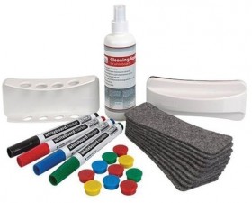 Набор для магнитно-маркерной доски (4 маркера, держатель, чистящее средство, стиратель, салфетки), "2х3" (Польша), AS111