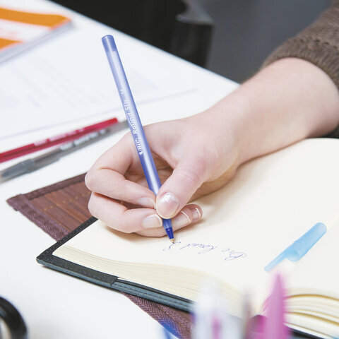 Ручка шариковая BIC "Round Stic", СИНЯЯ, корпус голубой, узел 1 мм, линия письма 0,32 мм, 921403