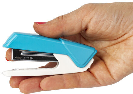 Степлер №10 BRAUBERG "ADVANCED", до 15 листов, с антистеплером, голубой, 228747