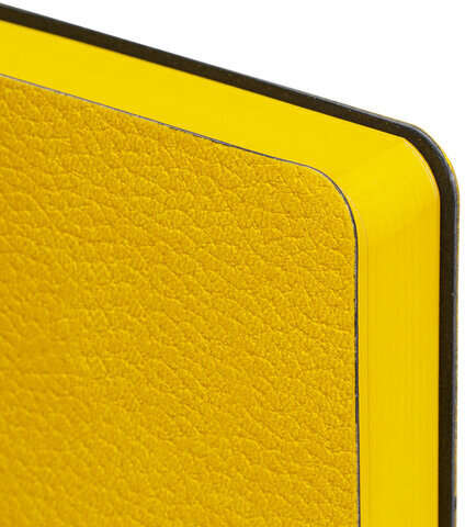 Ежедневник недатированный А5 (138х213 мм) BRAUBERG "Stylish", кожзам, гибкий, 160 л., желтый, 111863