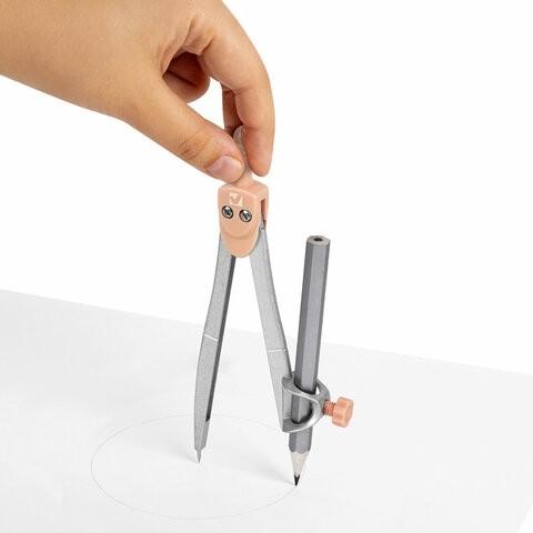 Готовальня BRAUBERG SCHOOL KIT, 11 предметов, циркуль 115 мм, циркуль 125 мм, чертежные принадлежности, персиковый цвет, 210717