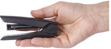 Степлер №10 BRAUBERG "ULTRA", до 20 листов, с антистеплером, черный, 228754