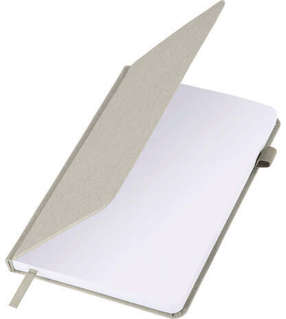 Ежедневник недатированный А5 138x213 мм BRAUBERG "Finest" под кожу, резинка, 136 л., бежевый, 111871