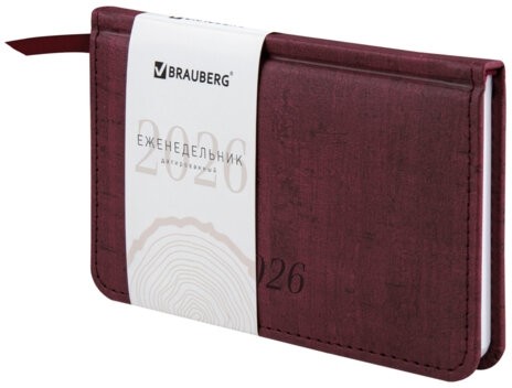 Еженедельник датированный 2026 МАЛЫЙ ФОРМАТ 95х155 мм, А6, BRAUBERG "Wood", под кожу, бордо, 117196