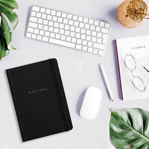 Блокнот с резинкой в клетку 96 л., А5 145х203 мм, твердая обложка, BRAUBERG, "Minimal", 115532