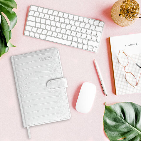 Еженедельник датированный 2025, А5, 145х215 мм, BRAUBERG "Party", под кожу, белый, 115969