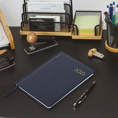 Еженедельник датированный 2025, А5, 145х215 мм, BRAUBERG "Select", балакрон, темно-синий, 115971