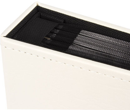 Фотоальбом BRAUBERG на 200 фото 10х15 см, под гладкую кожу, индивидуальный бокс, белый, 391115