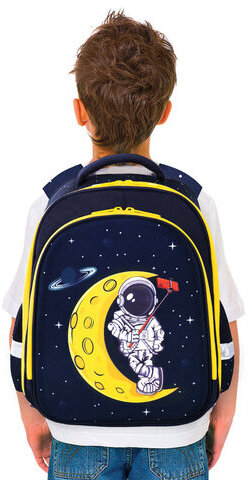 Ранец BRAUBERG KIDS STANDARD, 2 отделения, "Spaceman", СВЕТЯЩИЙСЯ, 36х28х14 см, 271384