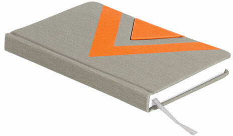 Ежедневник недатированный А5 138x213 мм BRAUBERG "Waves" под кожу, застежка 160 л., серый/оранжевый, 111877