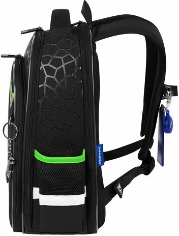 Ранец BRAUBERG QUADRO, 3 отделения, с брелком, "Tyrannosaur", светящийся рисунок, 37х28х18 см, 272021