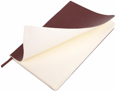 Блокнот А5 (148x218 мм), BRAUBERG "Metropolis Ultra", под кожу, 80 л., резинка, клетка, коричневый, 111023