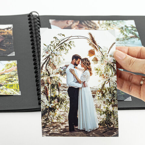 Уголки для фотографий САМОКЛЕЯЩИЕСЯ, 408 штук, 4 листа в наборе, BRAUBERG, 391311