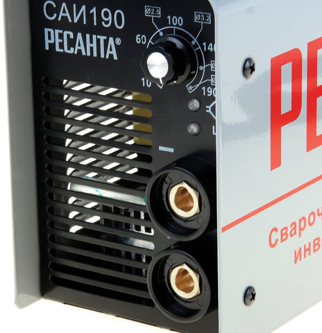 Сварочный аппарат инверторный, сварочный ток до 190 А, диаметр электрода до 5 мм, РЕСАНТА САИ 190, 65/2